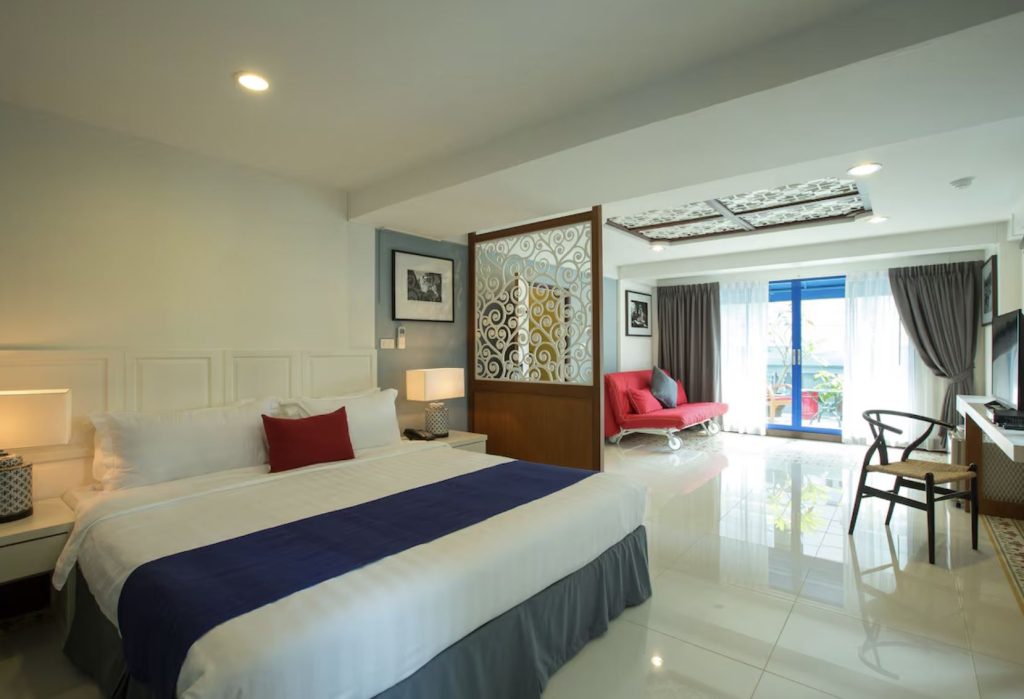 Nandha Hotel Clean suite